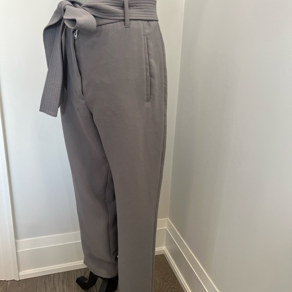 GREY WILFRED CROPPED TIE-FRONT PANTS (SIZE: 12) - Picture 2 of 4